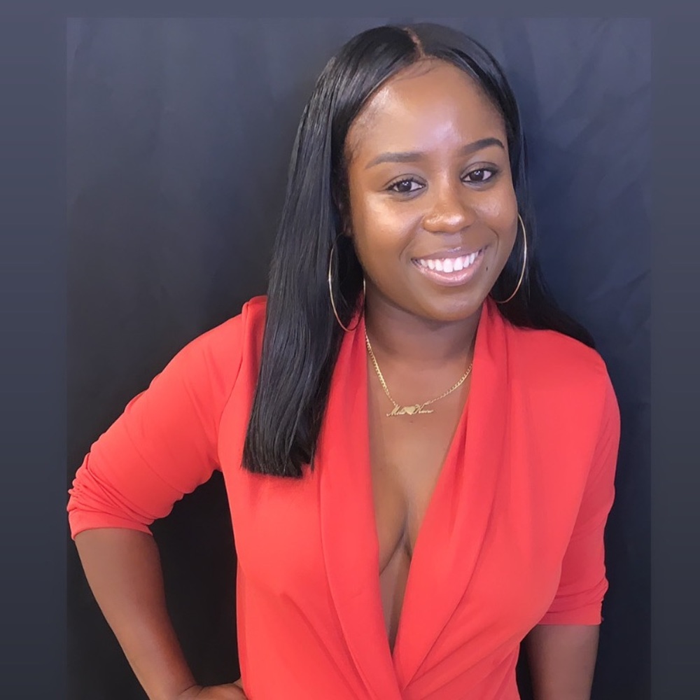 Meet your Posher, Jamila